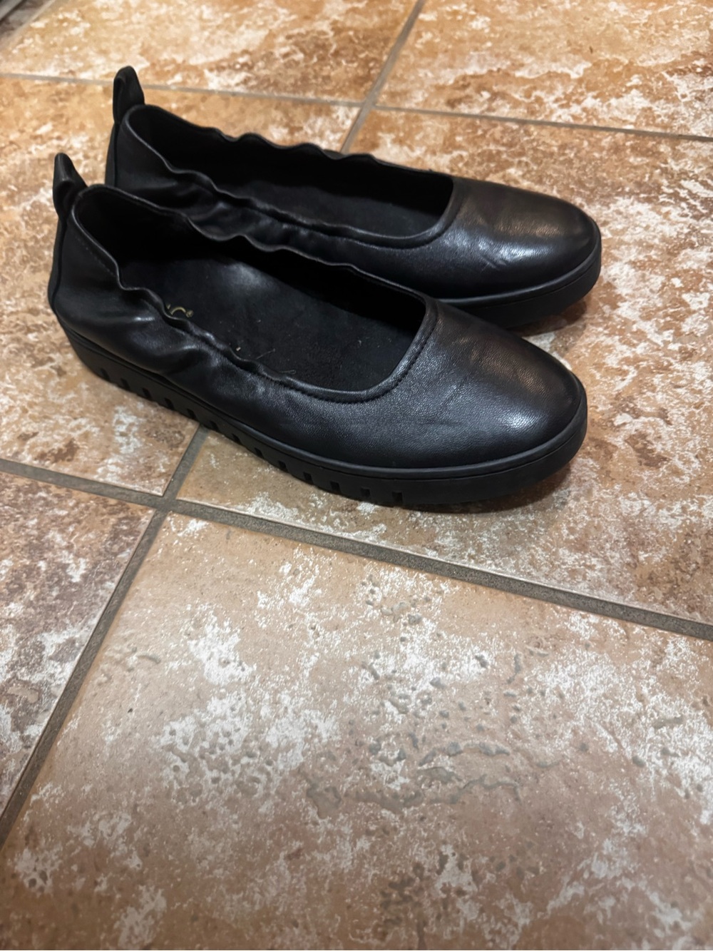 Vionic Black Women's Slip-On Ballet Flats - Picture 3 of 4